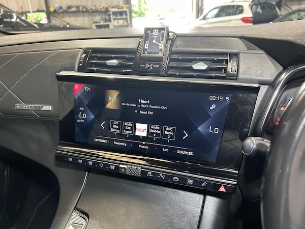Used DS Automobiles DS 7 Crossback 2018 for sale - 75059984: Photo 11