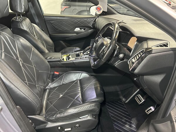 Used DS Automobiles DS 7 Crossback 2018 for sale - 75059984: Photo 17