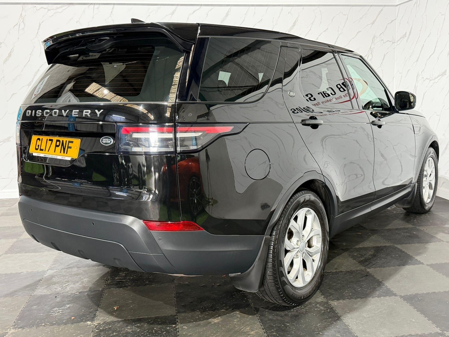 Used Land Rover Discovery 2017 for sale - 77710580: Photo 10