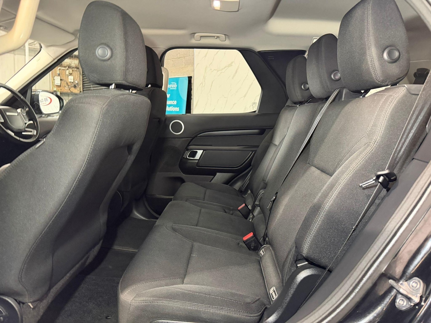 Used Land Rover Discovery 2017 for sale - 77710580: Photo 19