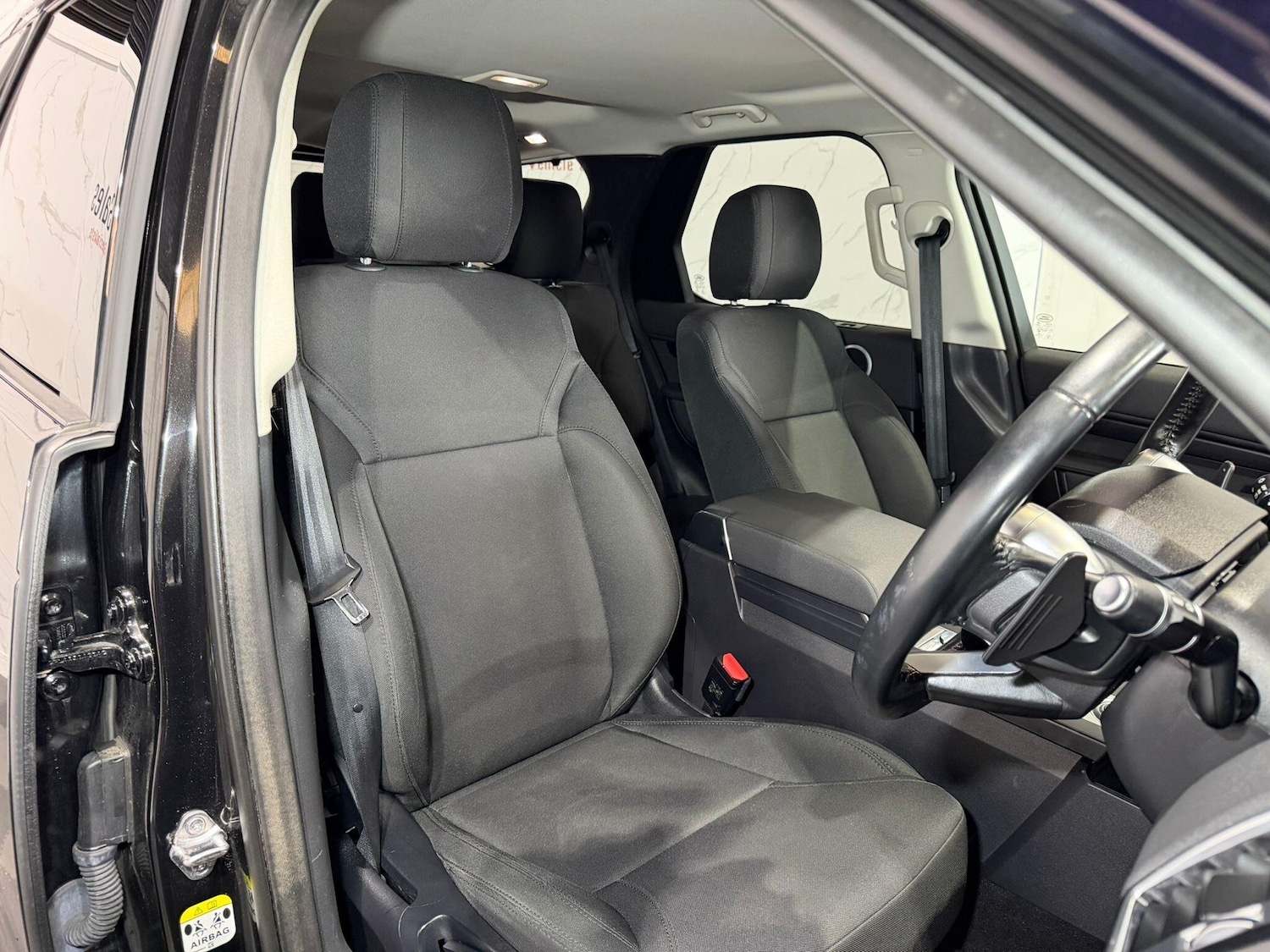 Used Land Rover Discovery 2017 for sale - 77710580: Photo 23