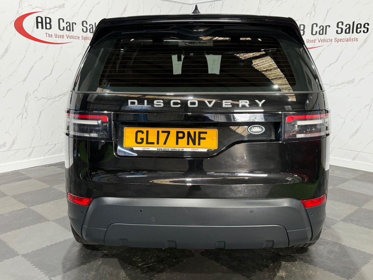 Used Land Rover Discovery 2017 for sale - 77710580: Photo 4