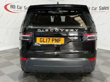 Used Land Rover Discovery 2017 for sale - 77710580: Photo