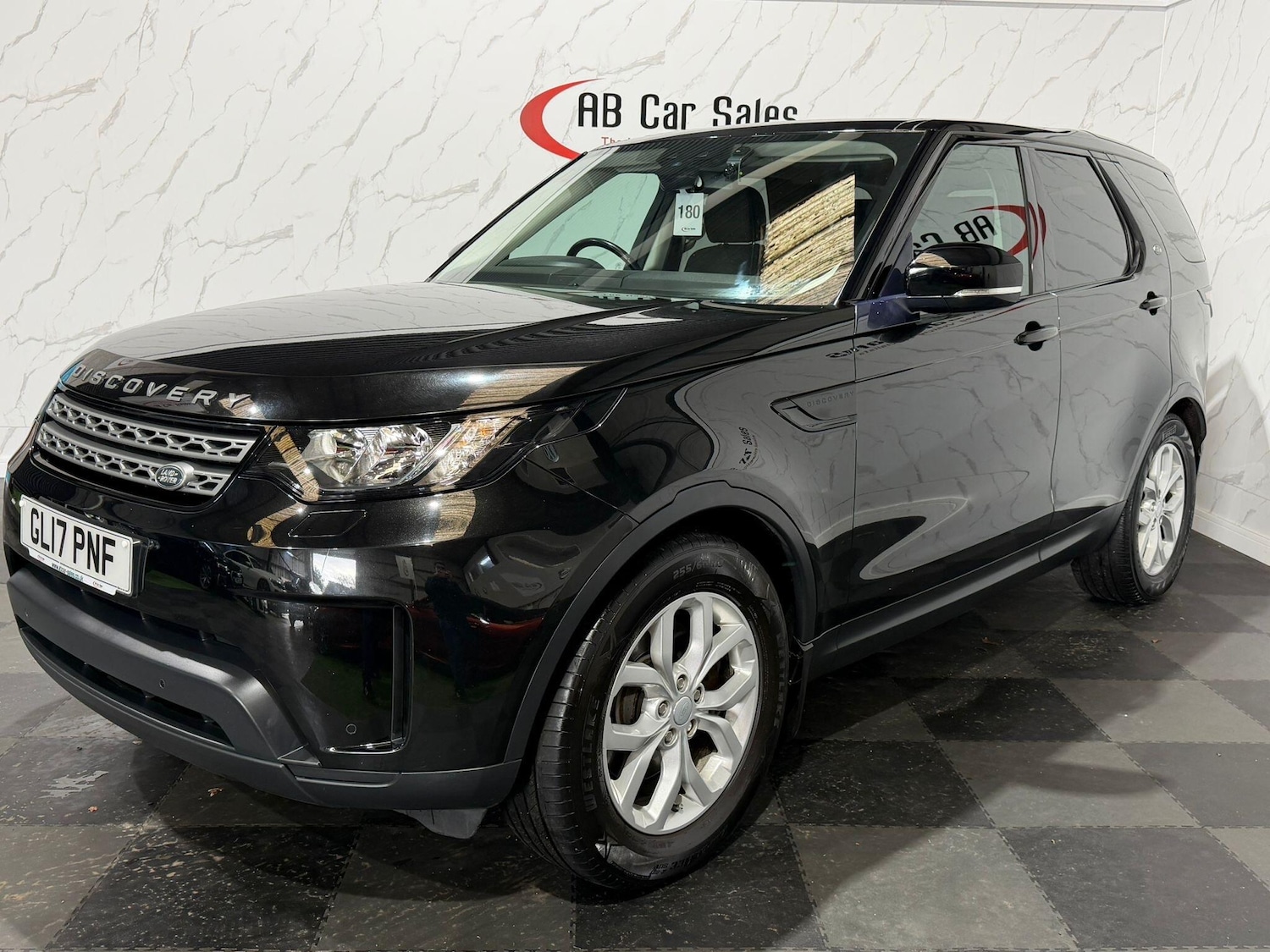 Used Land Rover Discovery 2017 for sale - 77710580: Photo 6