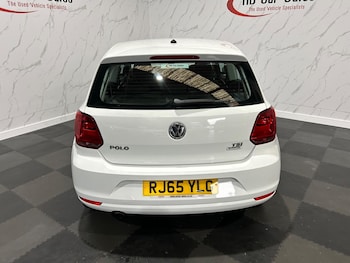 Used Volkswagen Polo 2015 for sale - 75905122: Photo