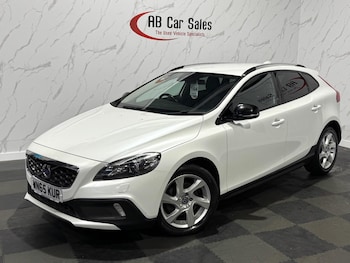 2015 (65) - 1.6 D2 Lux Nav Euro 5 (s/s) 5dr