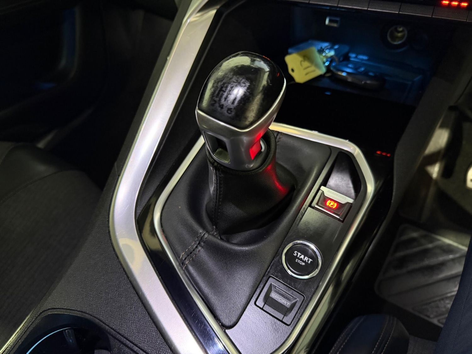 Used Peugeot 3008 2018 for sale - 77424681: Photo 24