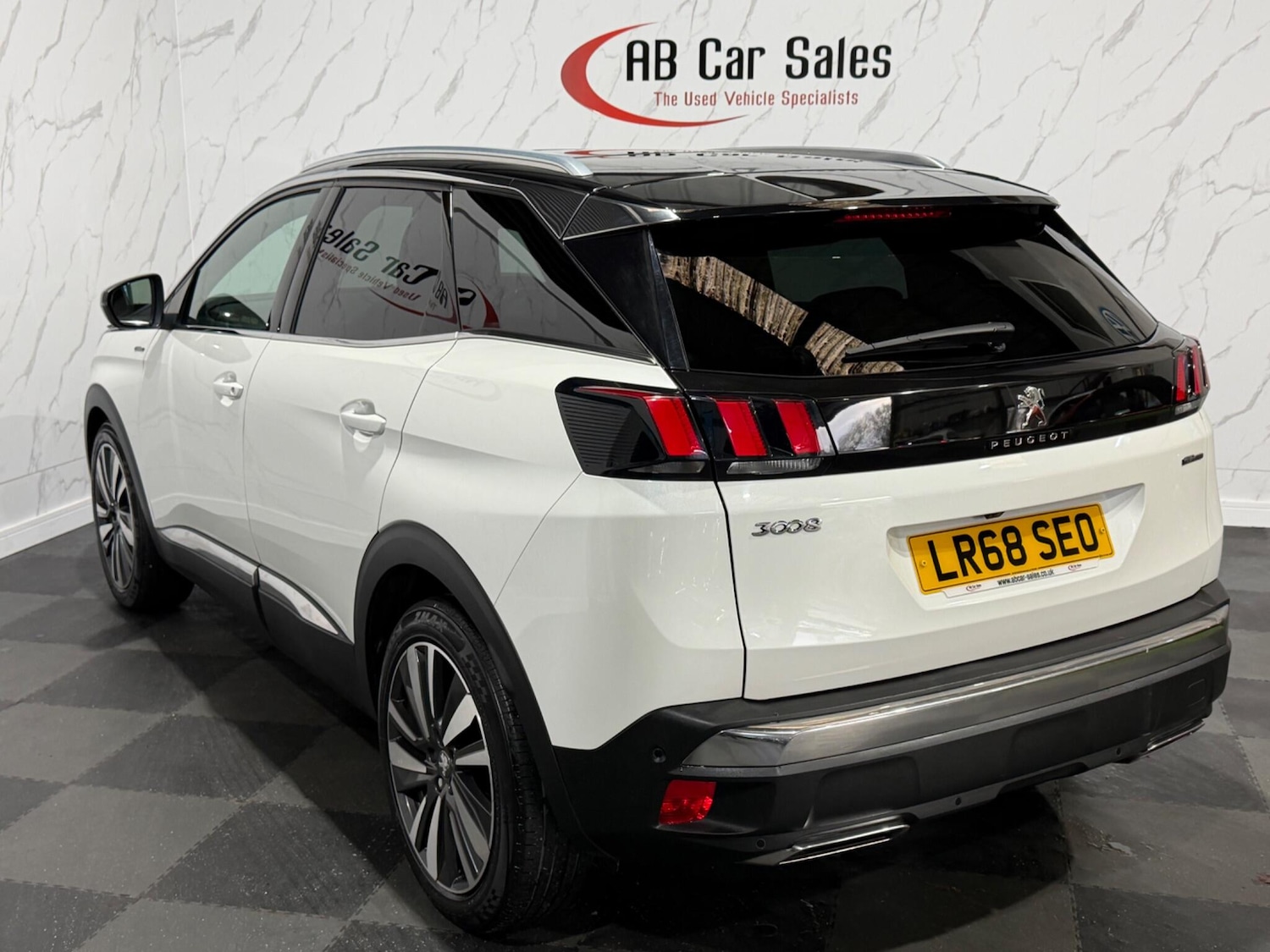 Used Peugeot 3008 2018 for sale - 77424681: Photo 8