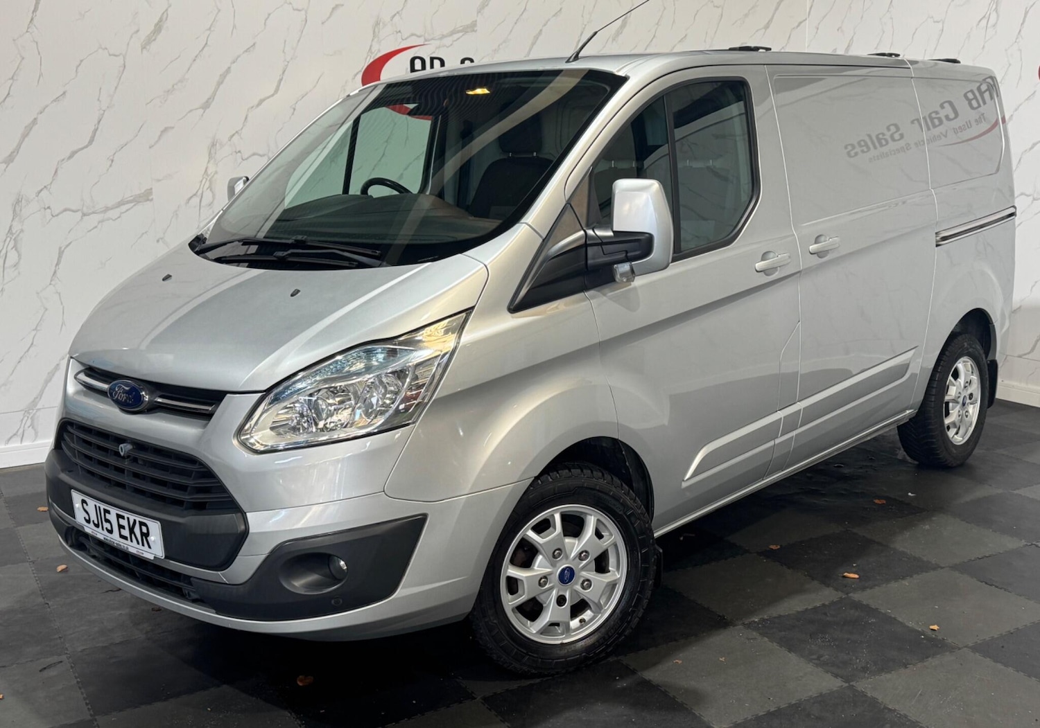 Used Ford Transit Custom 2015 for sale - 76689403: Photo 1