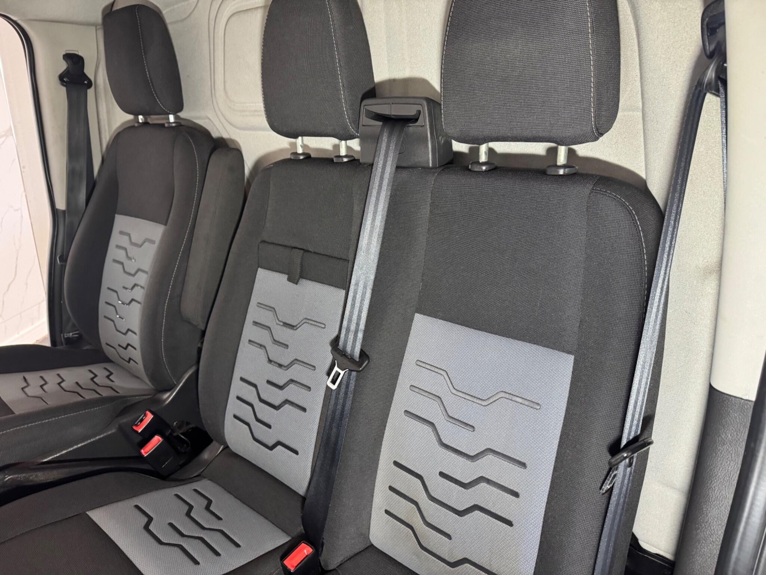 Used Ford Transit Custom 2015 for sale - 76689403: Photo 12