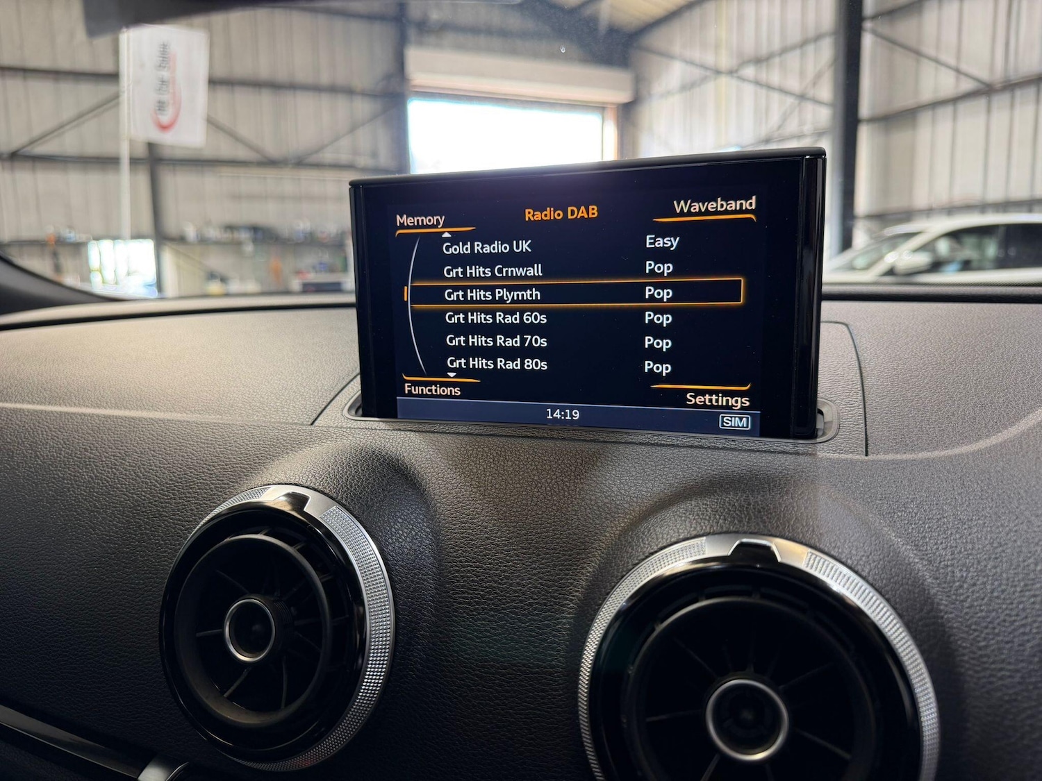 Used Audi RS3 2016 for sale - 77909220: Photo 25