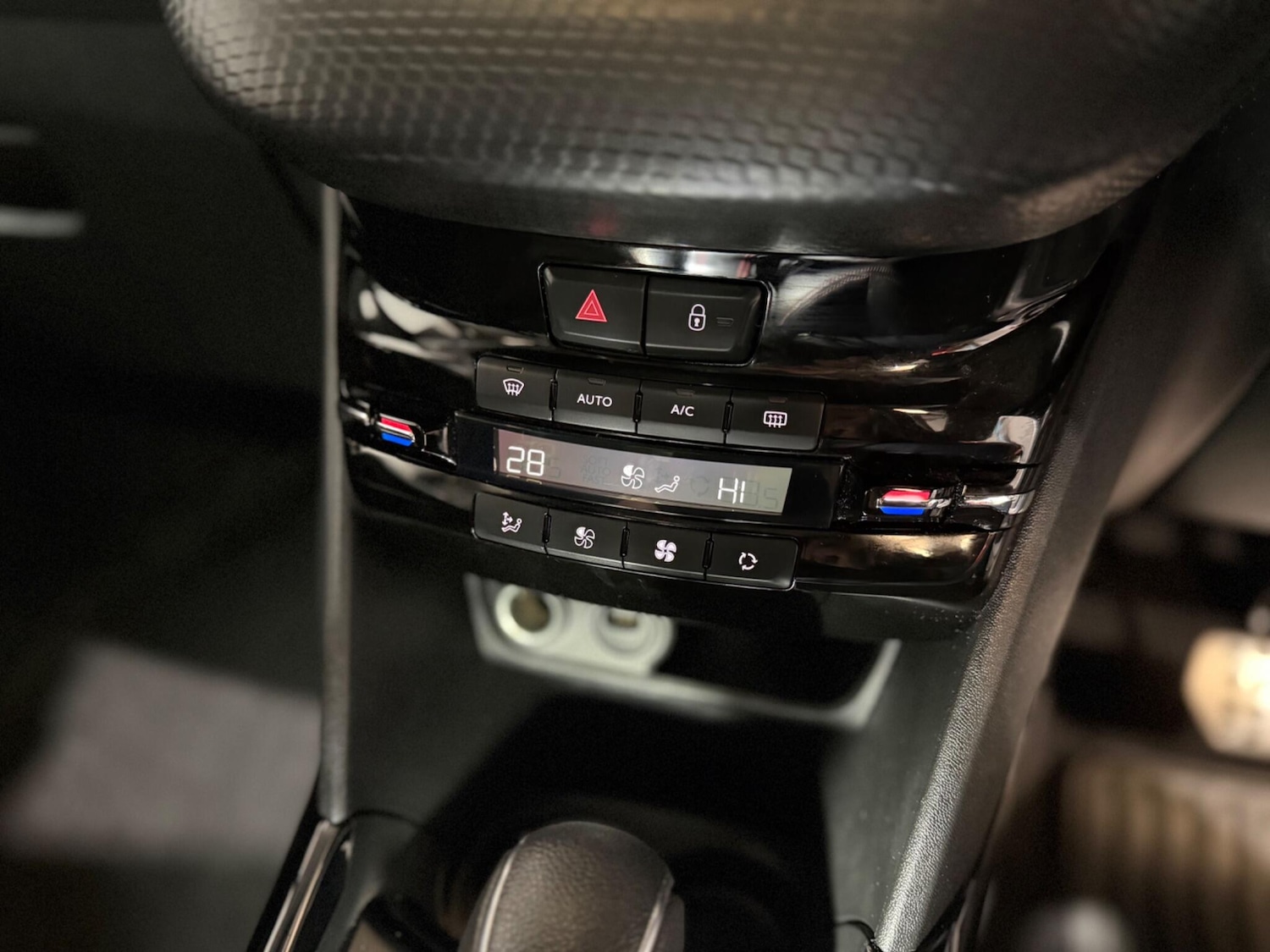 Used Peugeot 2008 2019 for sale - 77376587: Photo 25