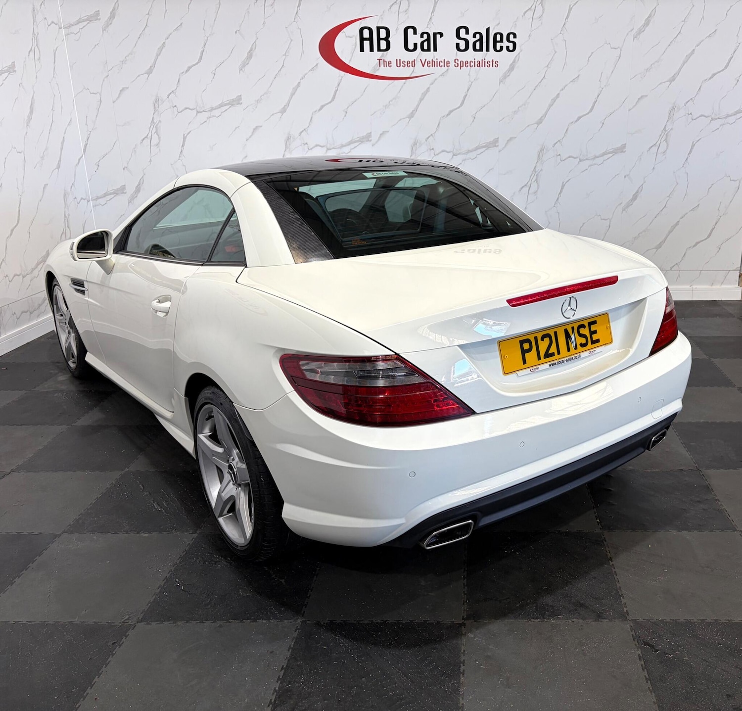 Used Mercedes-Benz SLK 2012 for sale - 78148107: Photo 7