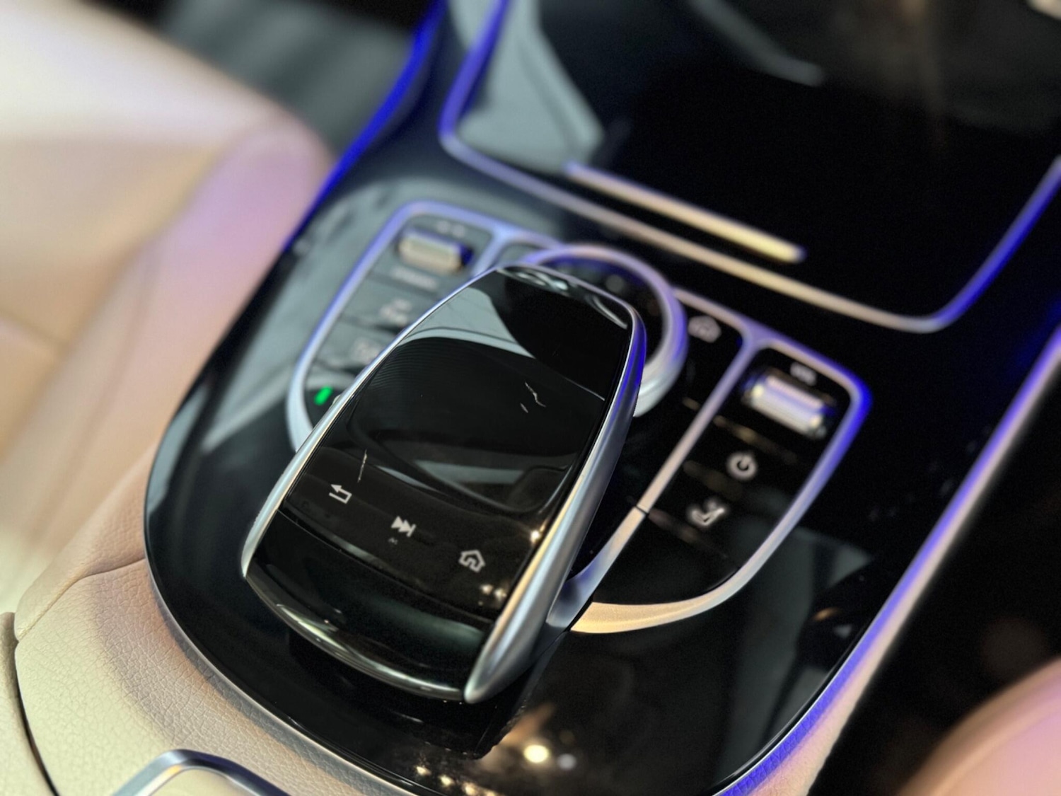 Used Mercedes-Benz E Class 2017 for sale - 76993186: Photo 19