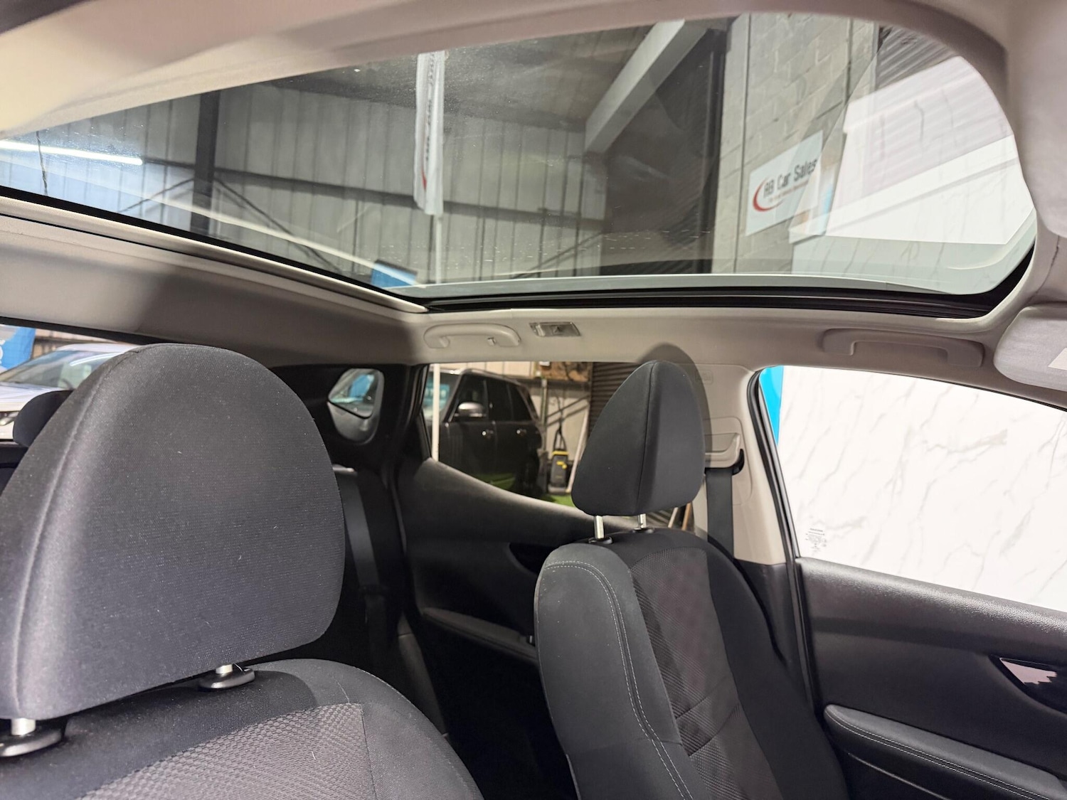 Used Nissan Qashqai 2017 for sale - 76975974: Photo 15