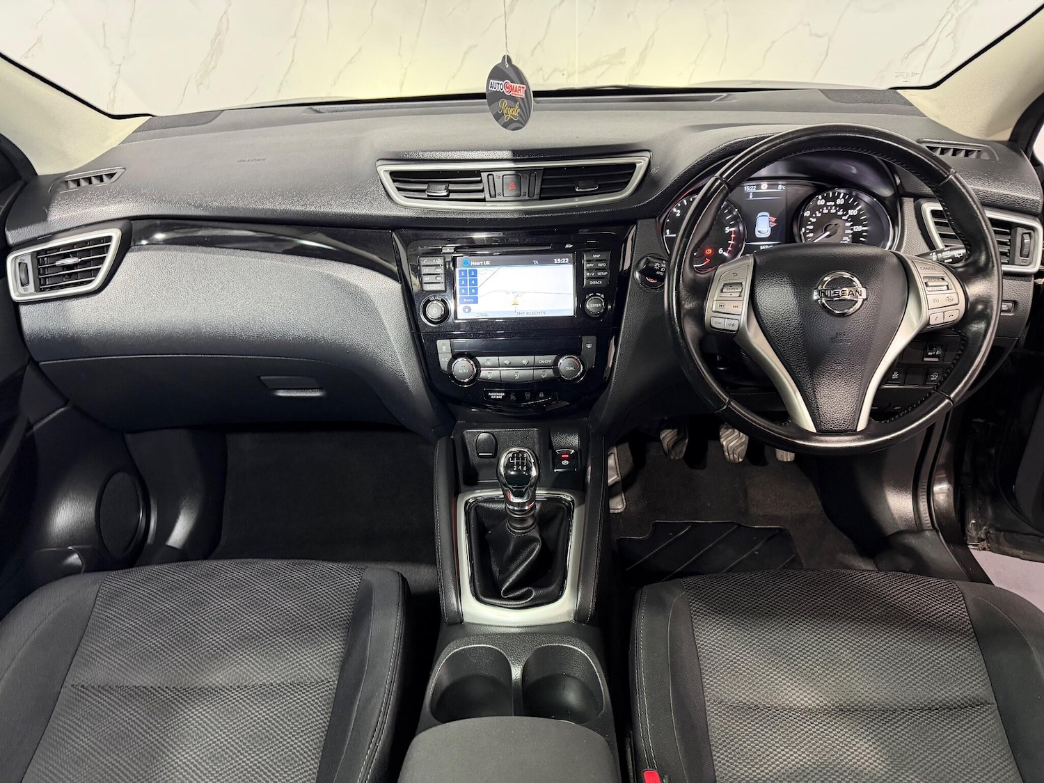 Used Nissan Qashqai 2017 for sale - 76975974: Photo 18