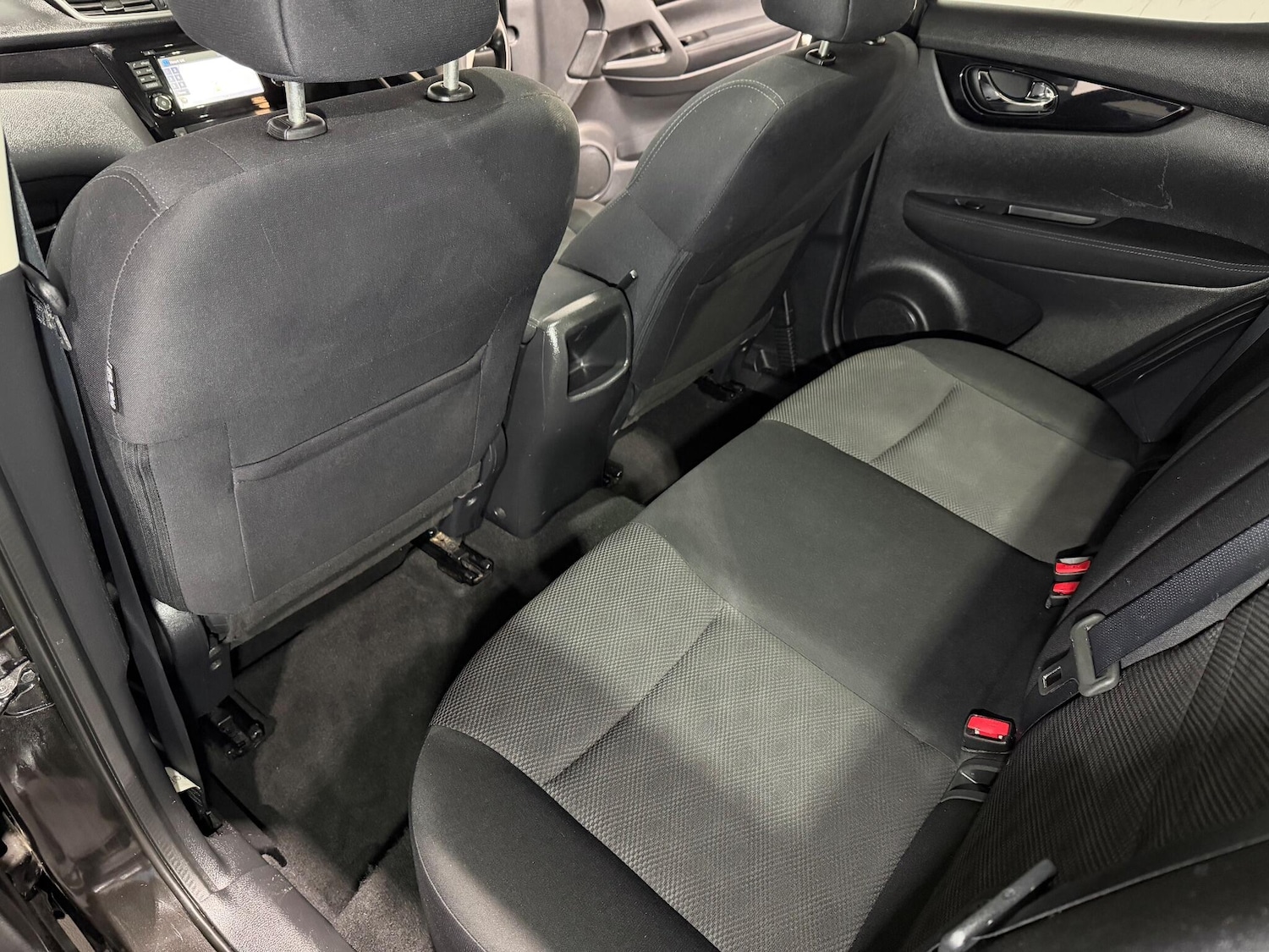 Used Nissan Qashqai 2017 for sale - 76975974: Photo 21