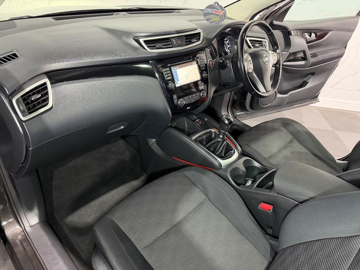 Used Nissan Qashqai 2017 for sale - 76975974: Photo 23