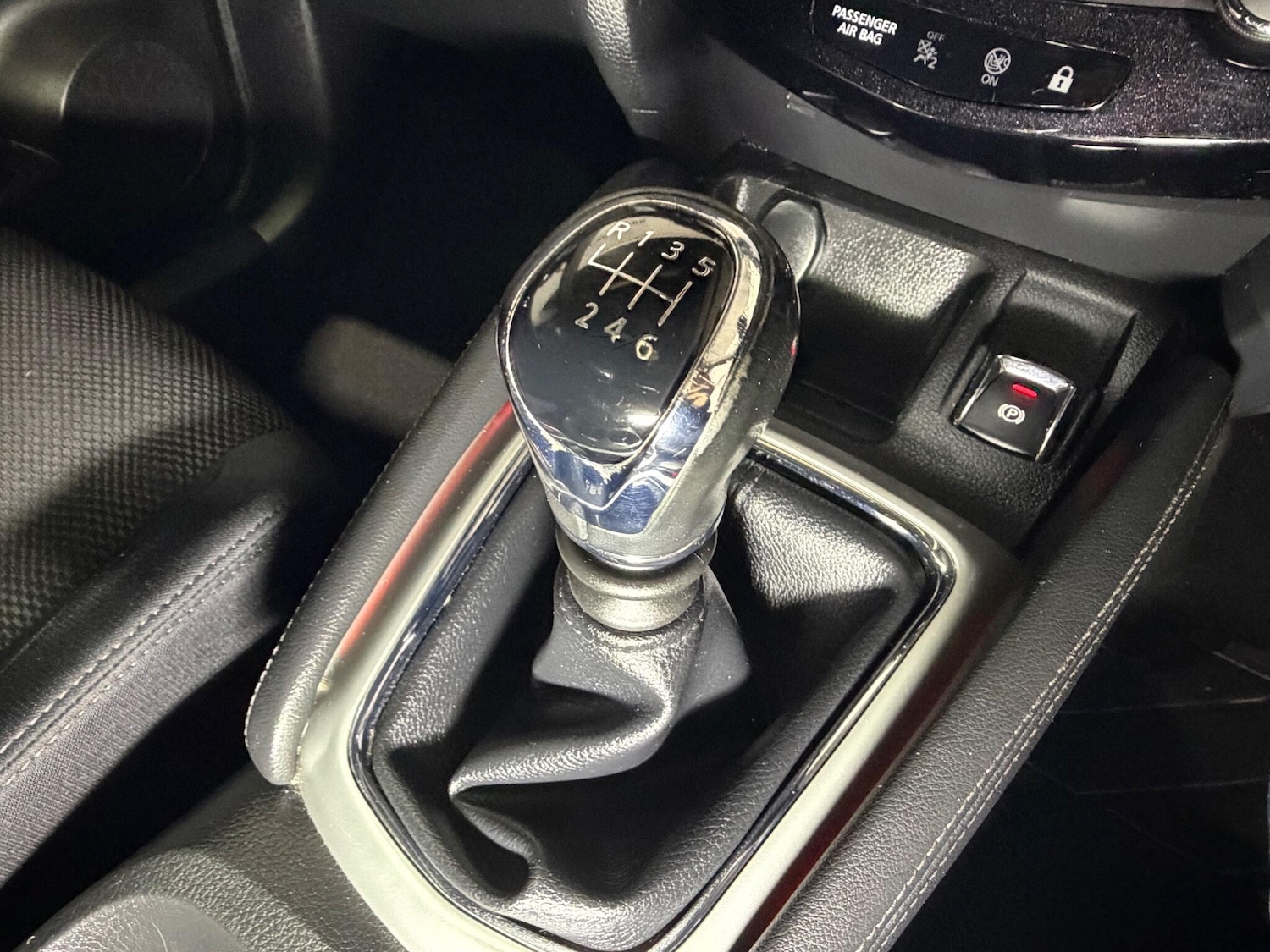 Used Nissan Qashqai 2017 for sale - 76975974: Photo 25