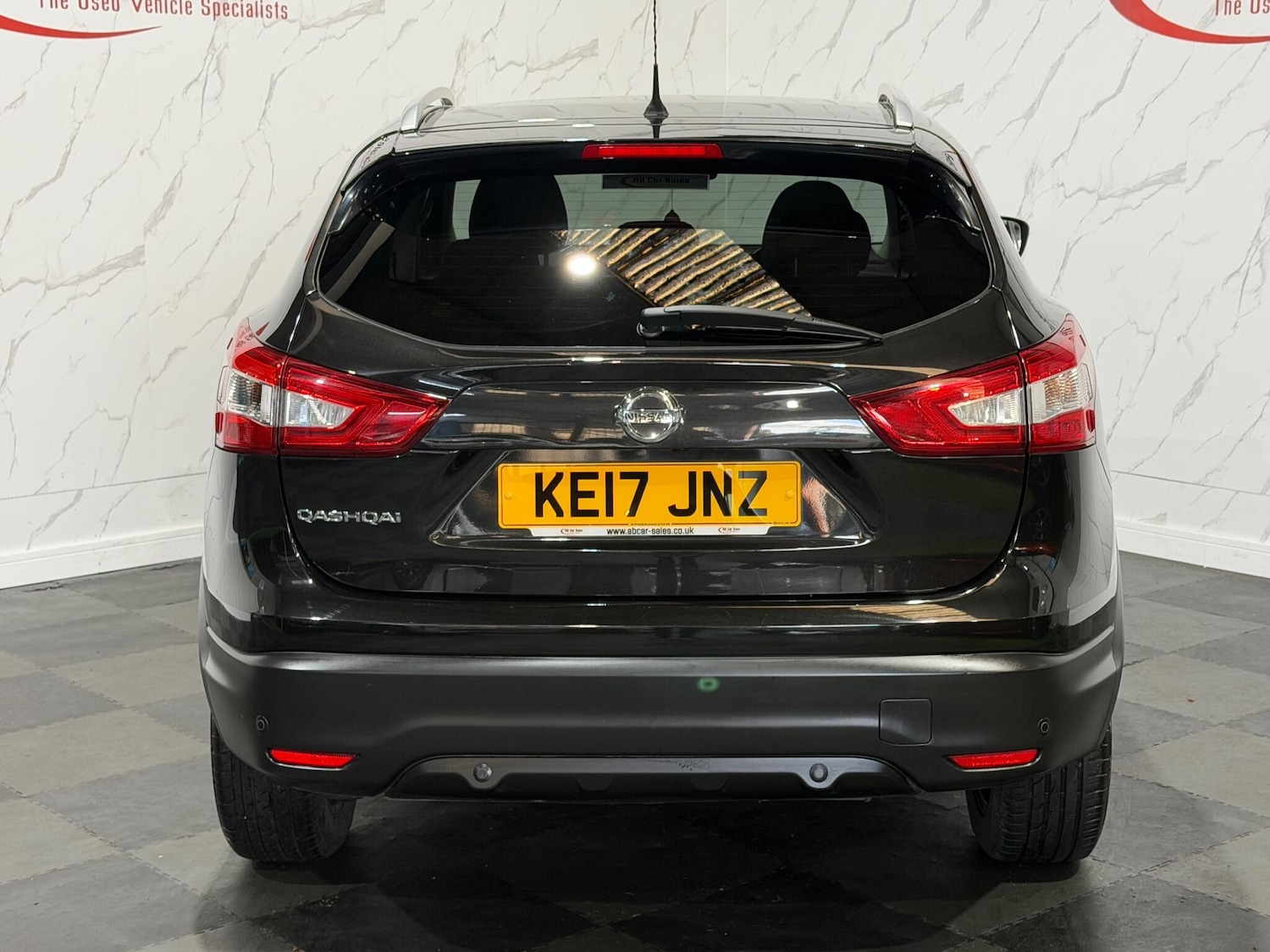 Used Nissan Qashqai 2017 for sale - 76975974: Photo 4