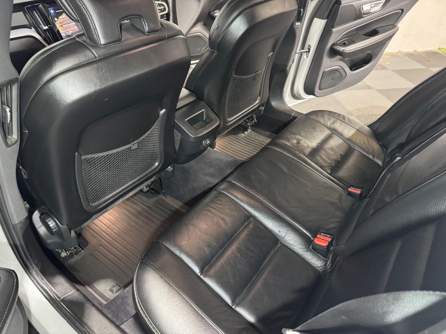 Used Volvo V60 Cross Country 2020 for sale - 76398164: Photo 17