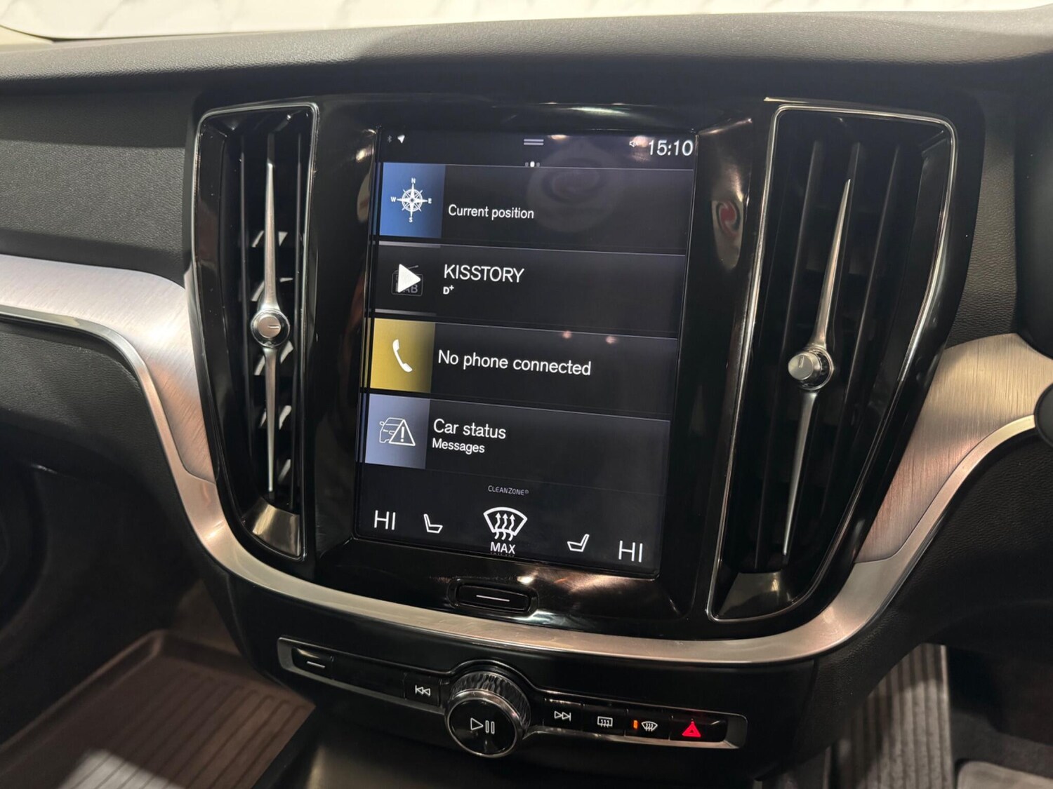 Used Volvo V60 Cross Country 2020 for sale - 76398164: Photo 22