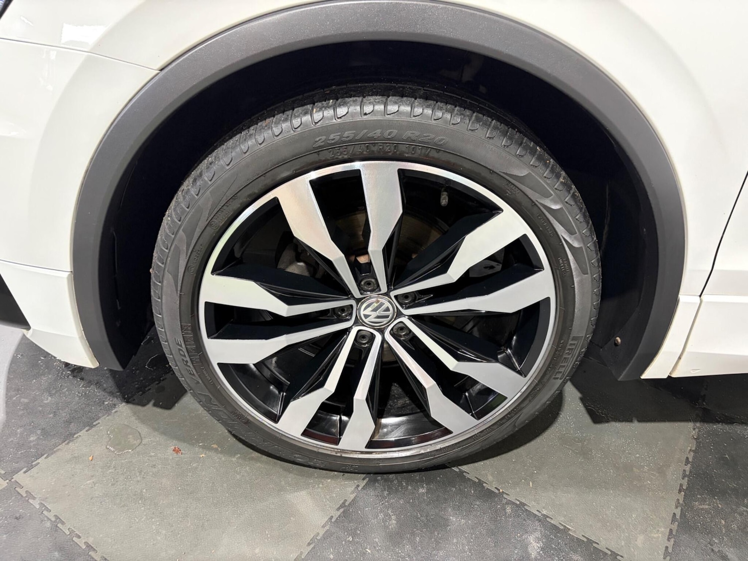 Used Volkswagen Tiguan 2018 for sale - 77425974: Photo 11