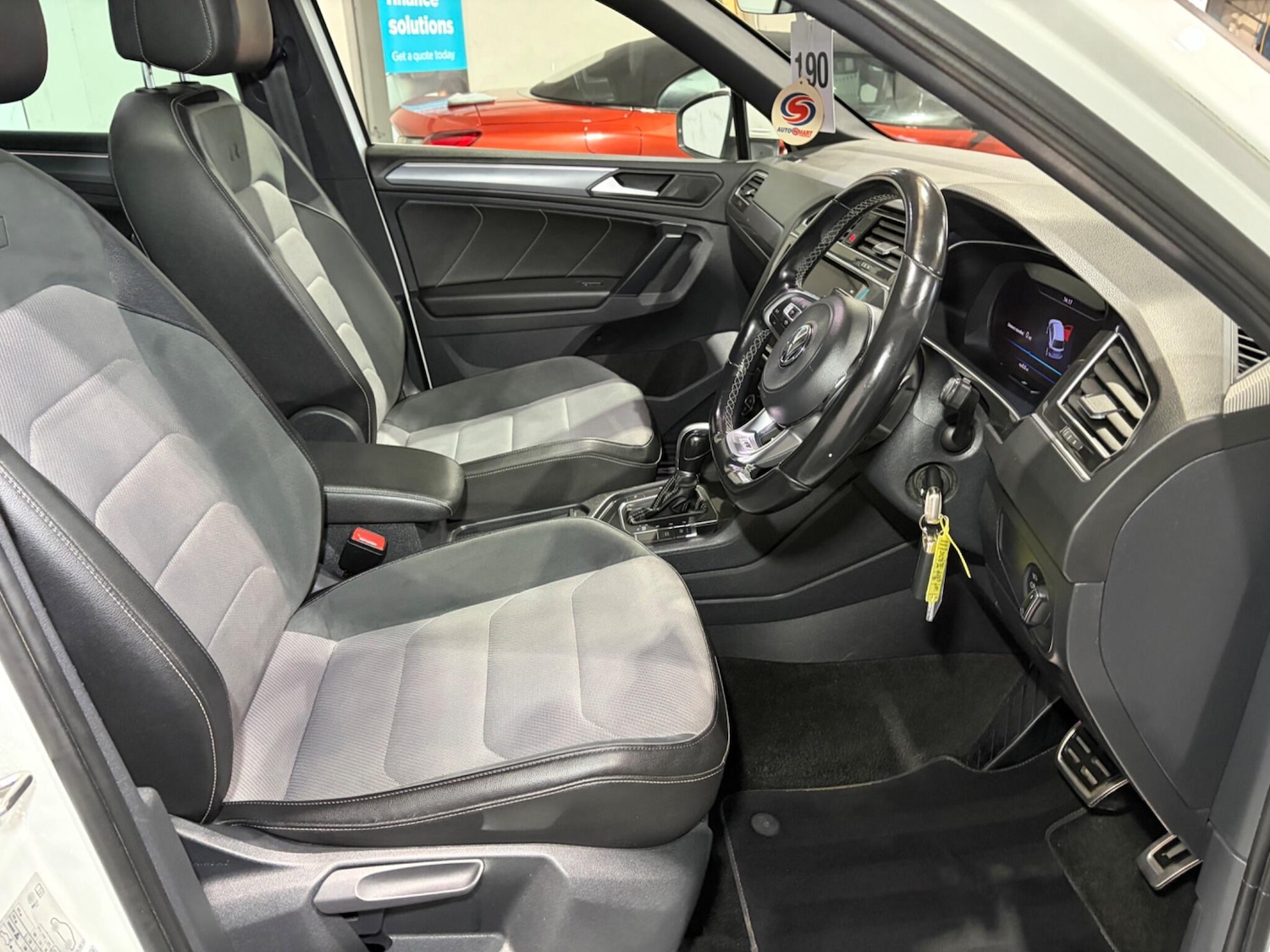 Used Volkswagen Tiguan 2018 for sale - 77425974: Photo 15