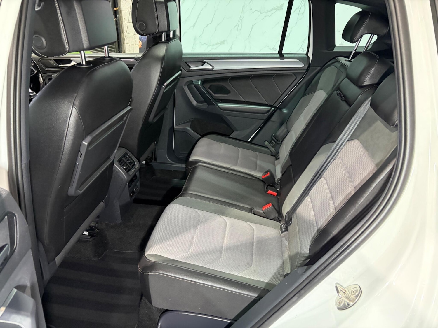 Used Volkswagen Tiguan 2018 for sale - 77425974: Photo 19