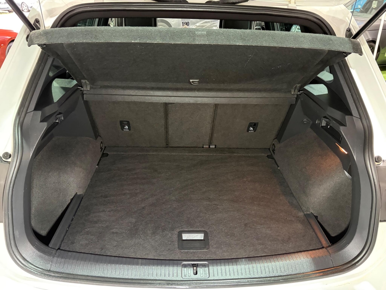 Used Volkswagen Tiguan 2018 for sale - 77425974: Photo 28