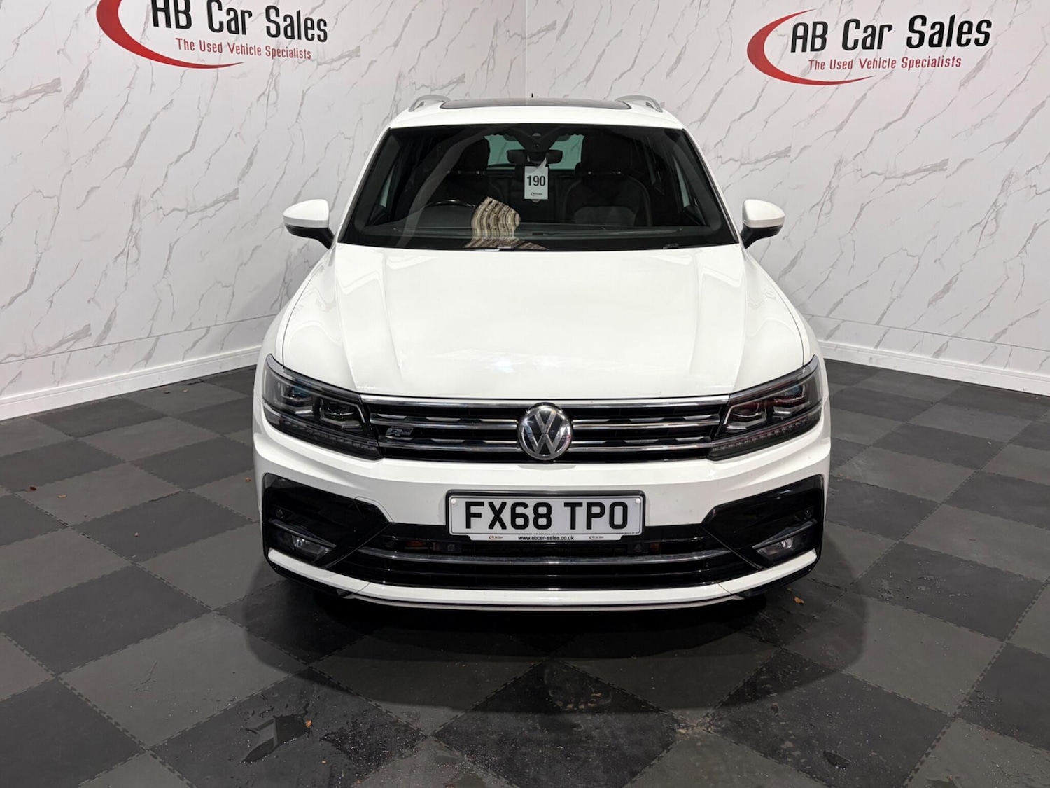 Used Volkswagen Tiguan 2018 for sale - 77425974: Photo 3