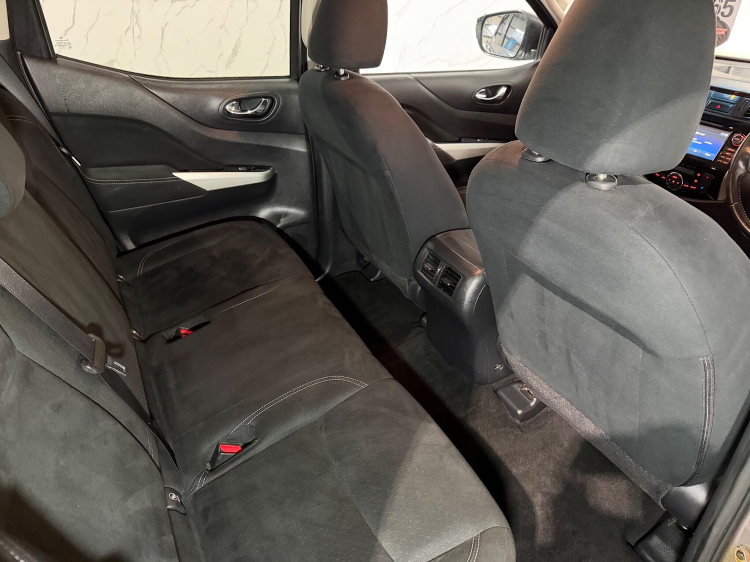 Used Nissan Navara 2017 for sale - 77050291: Photo 15