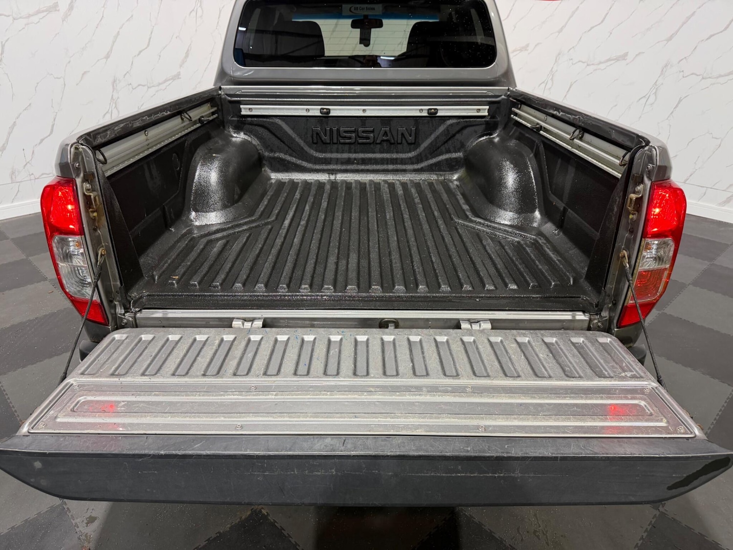 Used Nissan Navara 2017 for sale - 77050291: Photo 17