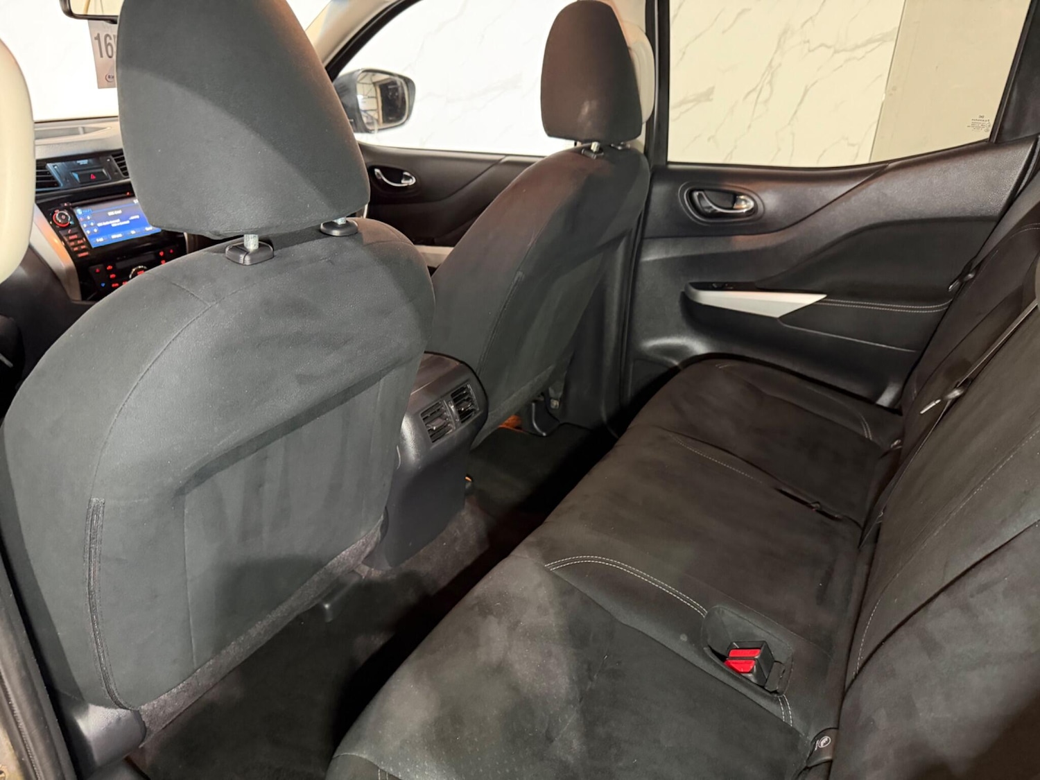 Used Nissan Navara 2017 for sale - 77050291: Photo 18