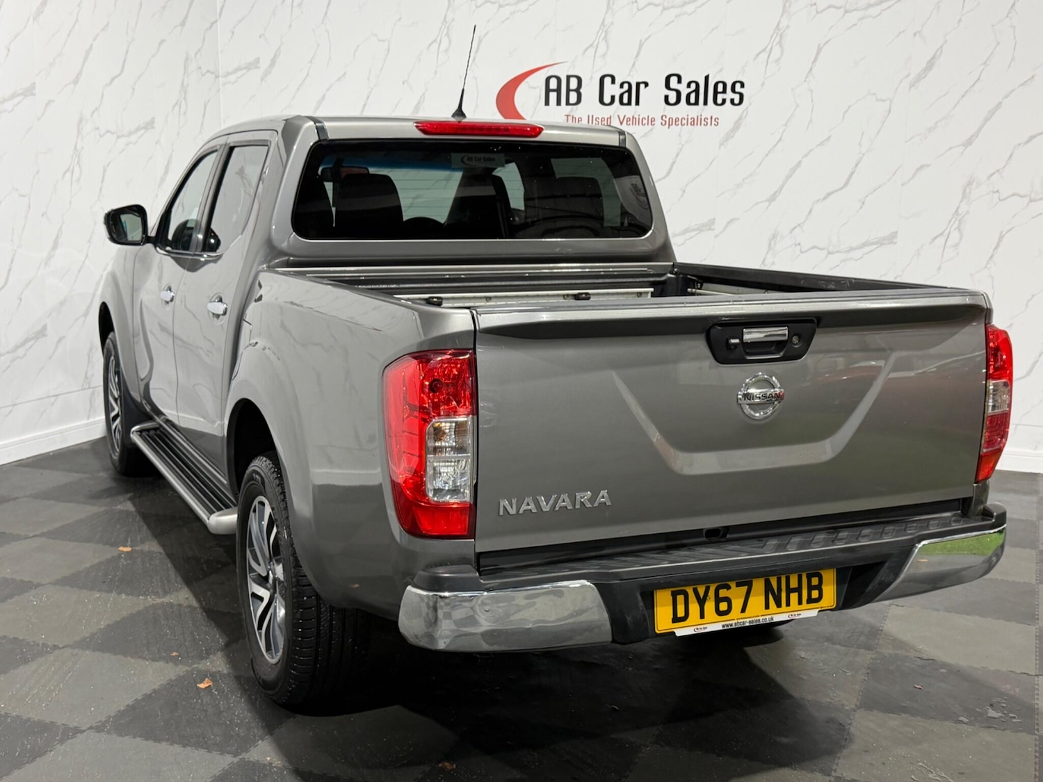 Used Nissan Navara 2017 for sale - 77050291: Photo 8