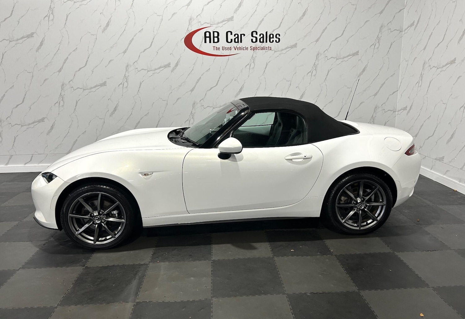 Used Mazda MX-5 for sale - 76992884: Photo 6