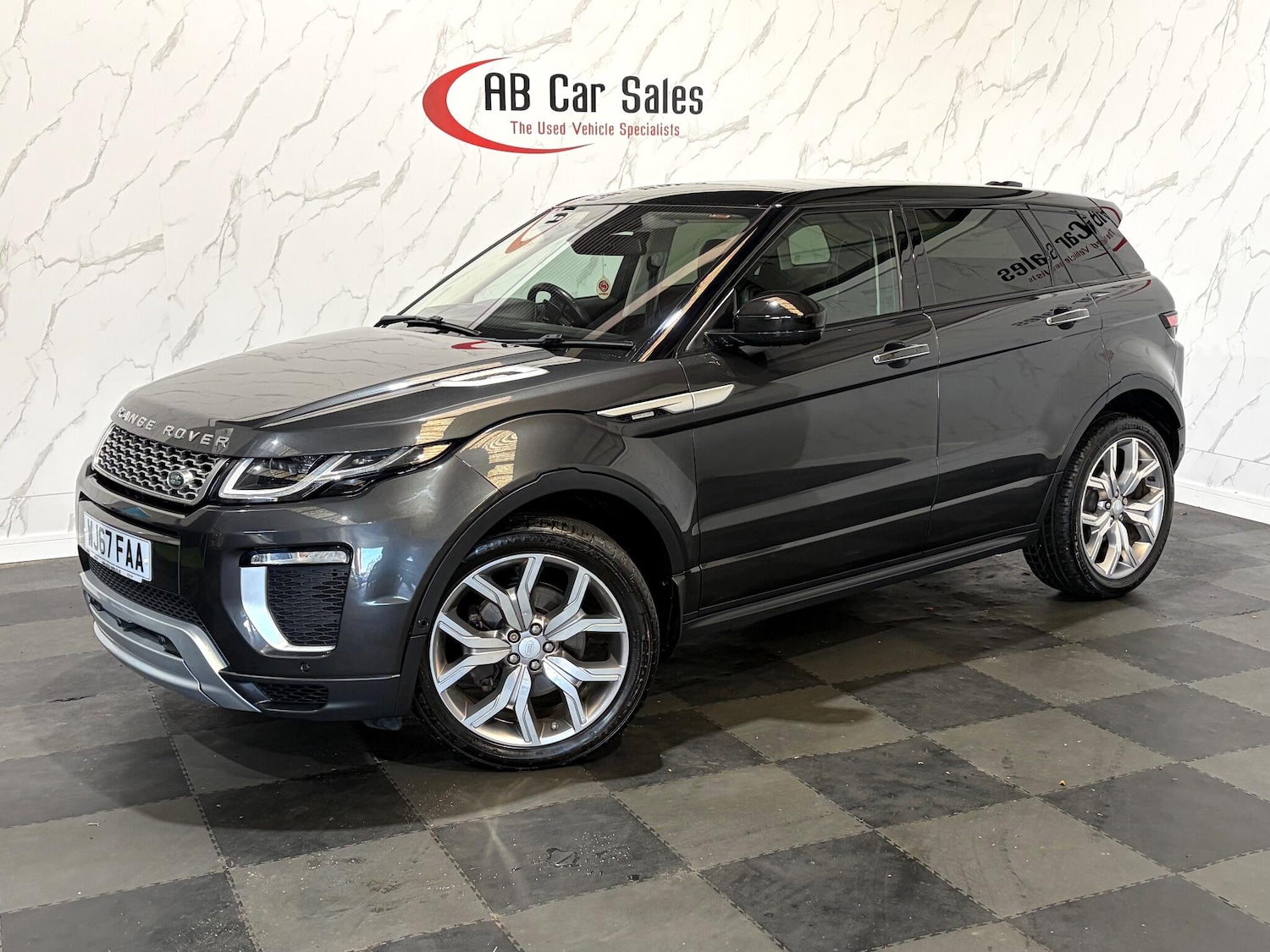 Used Land Rover Range Rover Evoque 2017 for sale - 76800860: Photo 1