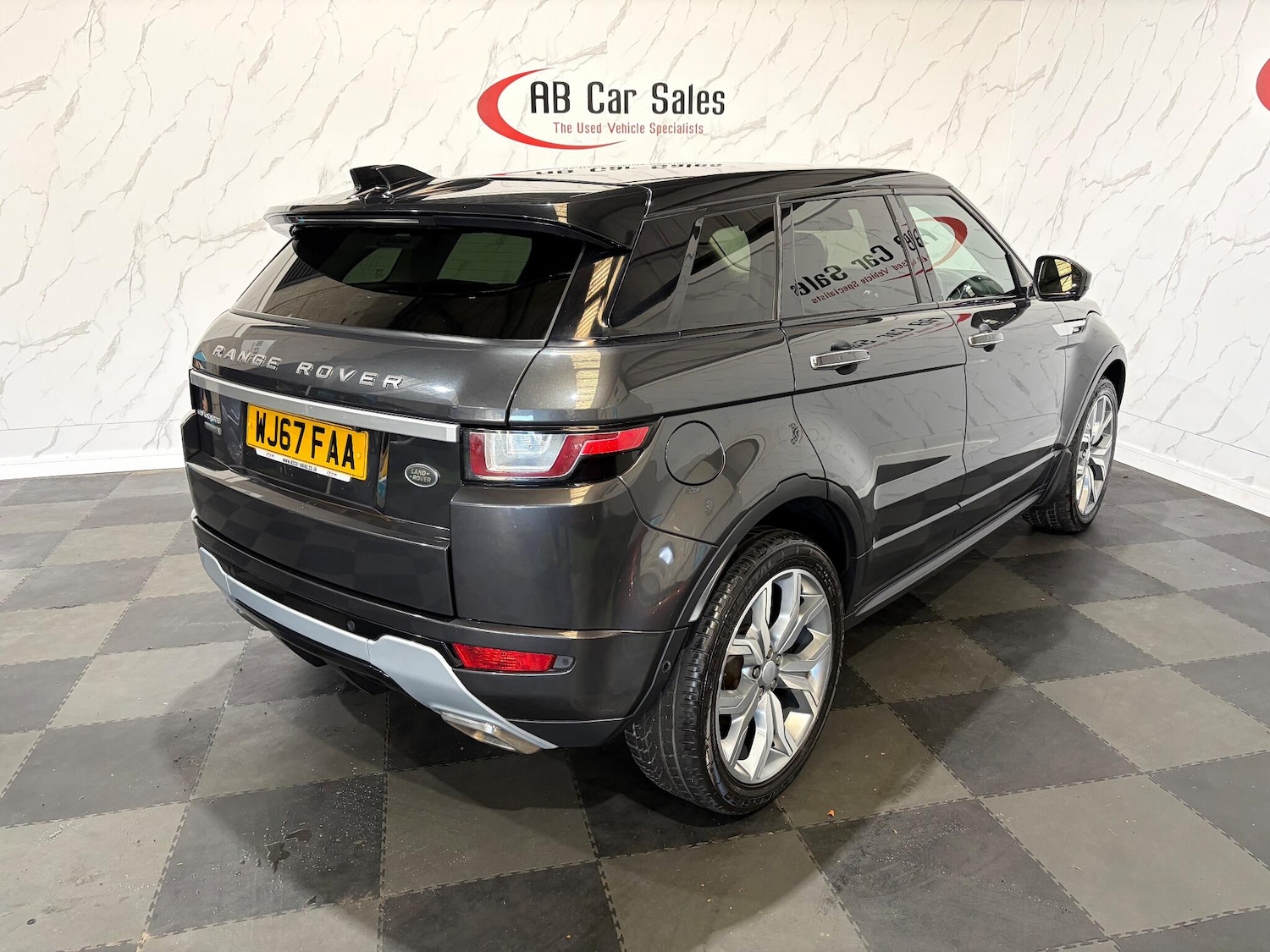 Used Land Rover Range Rover Evoque 2017 for sale - 76800860: Photo 10