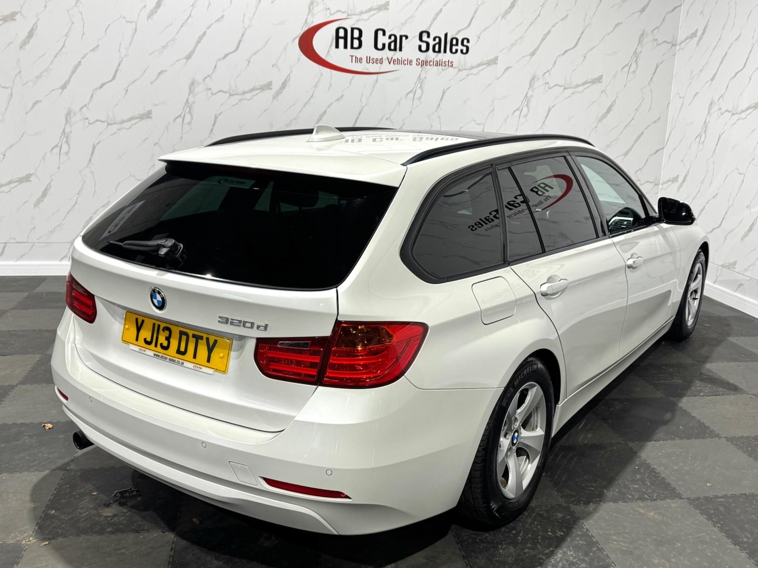 Used BMW 3 Series 2013 for sale - 76991365: Photo 10
