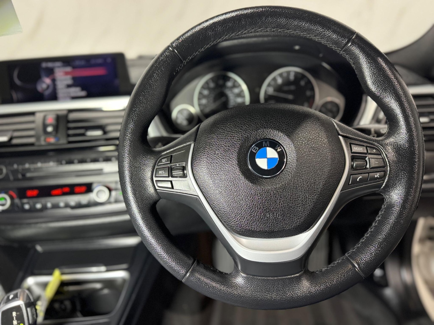 Used BMW 3 Series 2013 for sale - 76991365: Photo 25