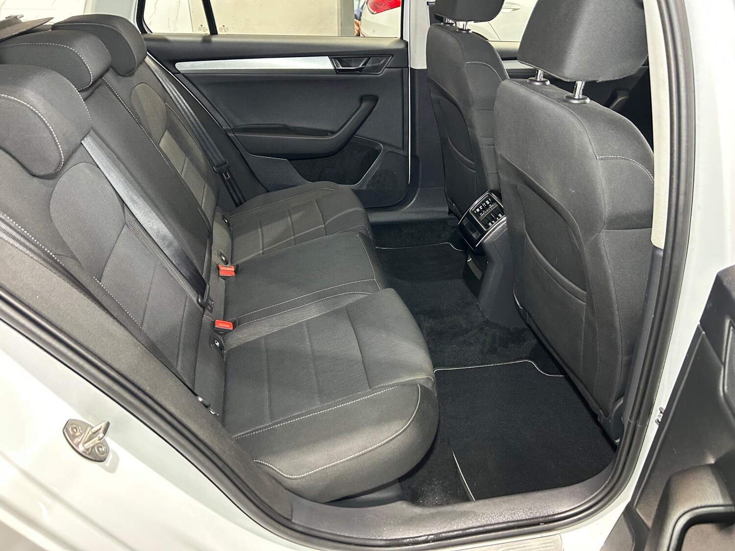 Used Skoda Superb for sale - 77625147: Photo 17