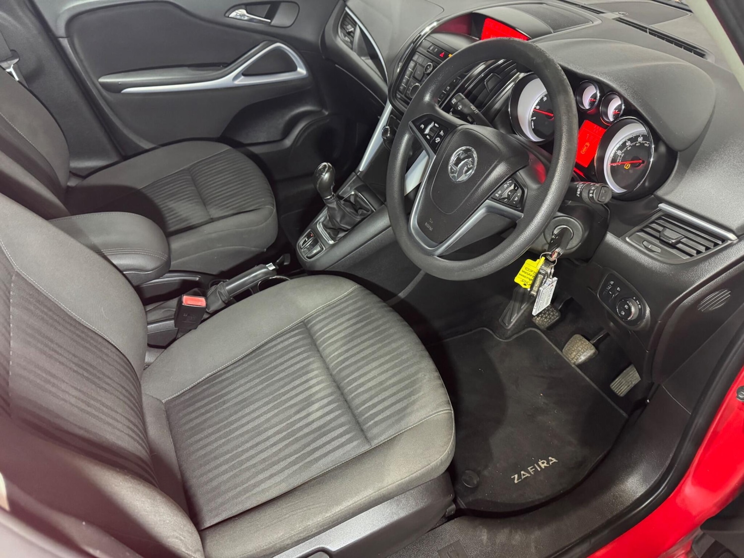 Used Vauxhall Zafira 2015 for sale - 76671530: Photo 11