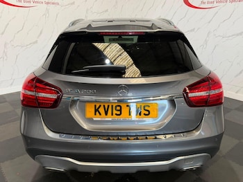 Used Mercedes-Benz GLA 2019 for sale - 79211931: Photo