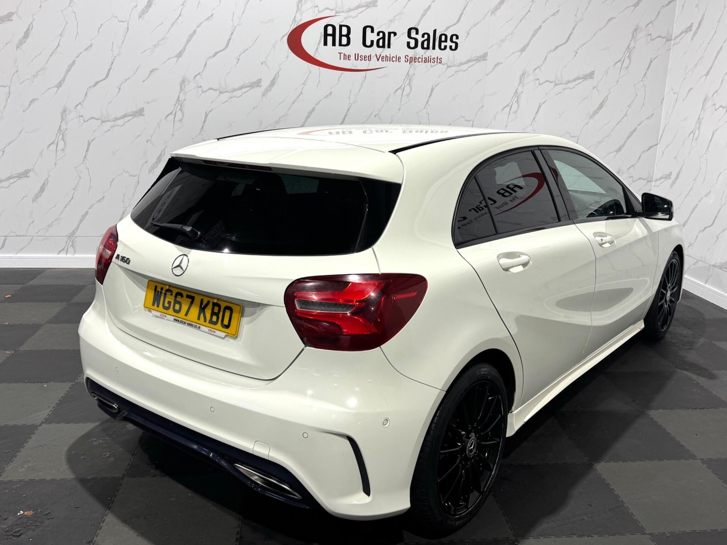 Used Mercedes-Benz A-Class 2017 for sale - 76371256: Photo 8