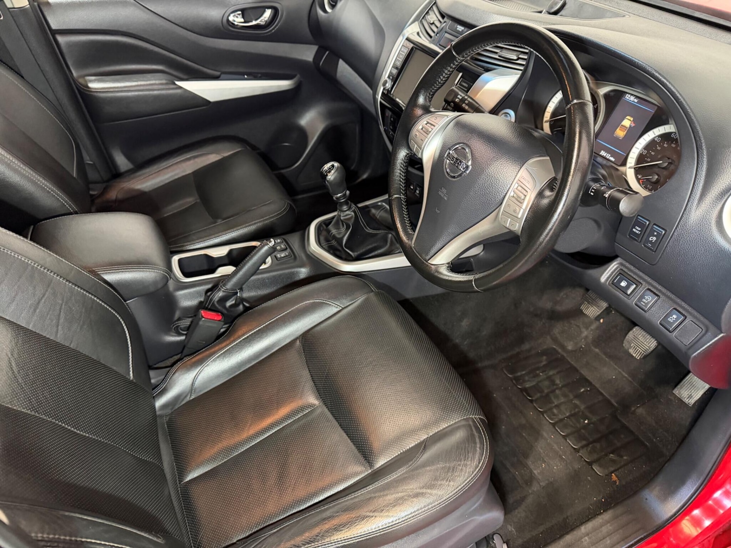 Used Nissan Navara 2020 for sale - 77052464: Photo 11