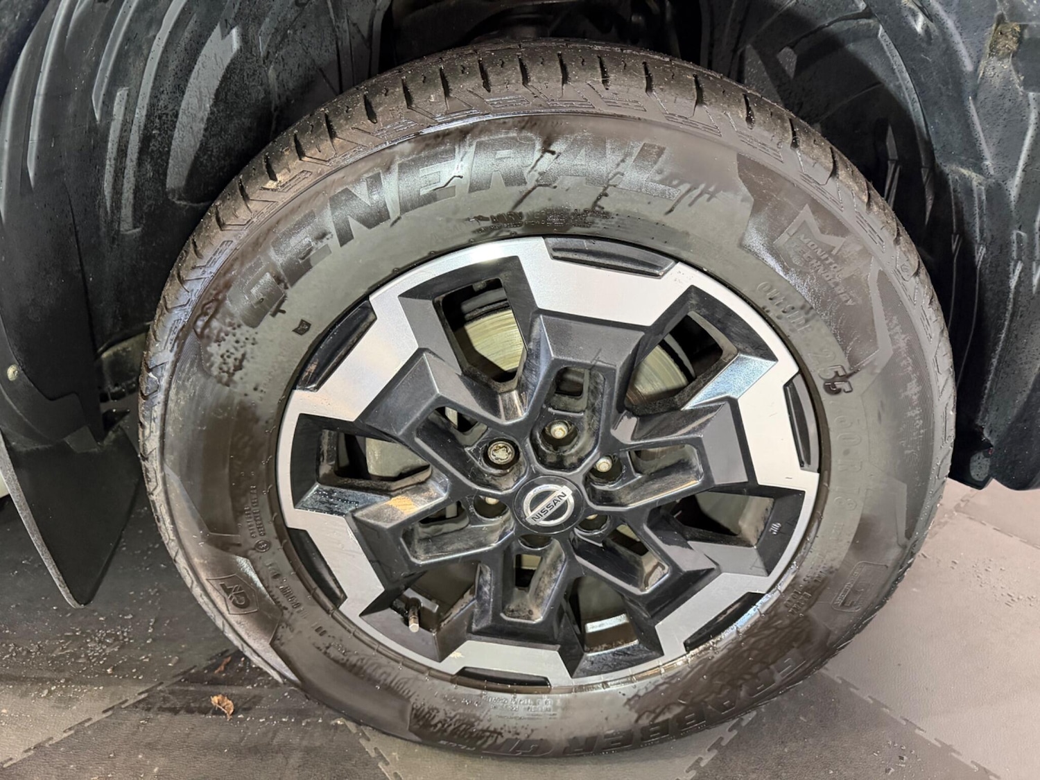 Used Nissan Navara 2020 for sale - 77052464: Photo 31