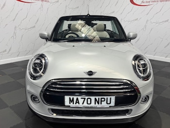 Used MINI Convertible 2020 for sale - 75949384: Photo