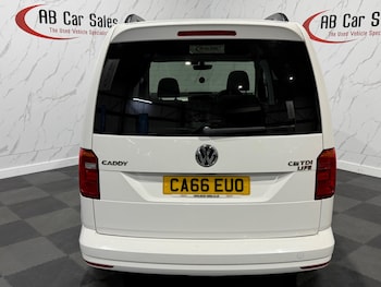 Used Volkswagen Caddy Life 2016 for sale - 79361809: Photo