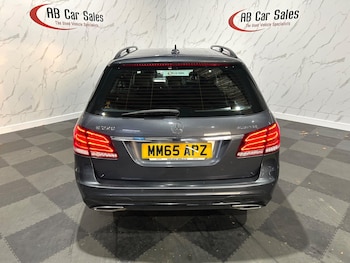 Used Mercedes-Benz E Class 2015 for sale - 78516422: Photo