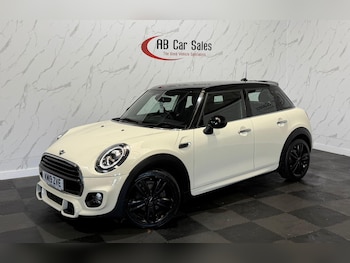 Used MINI Hatch 2019 for sale - 78854600: Photo